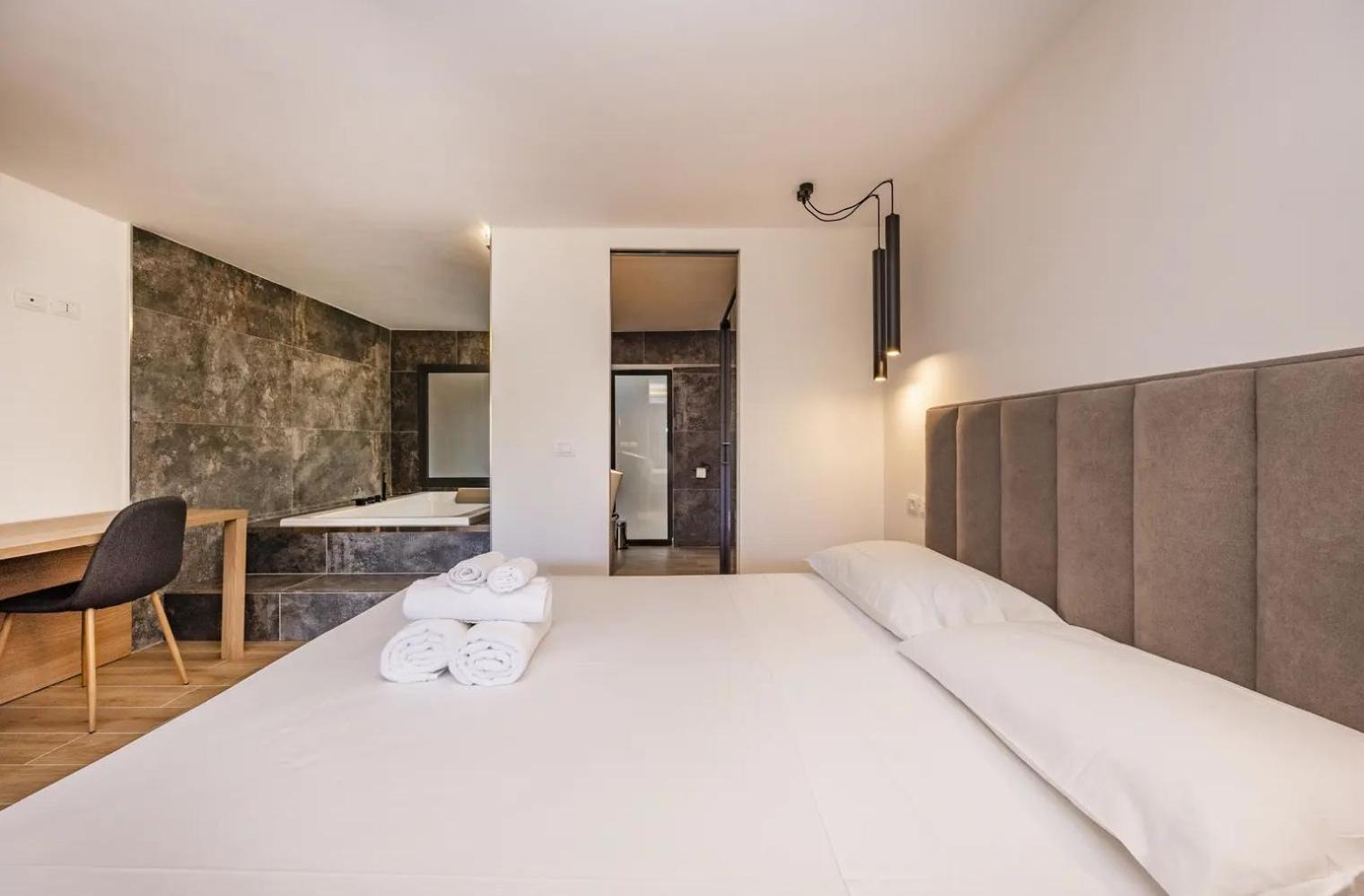 La Brisa Aparthotel Capo dʼOrlando Eksteriør bilde
