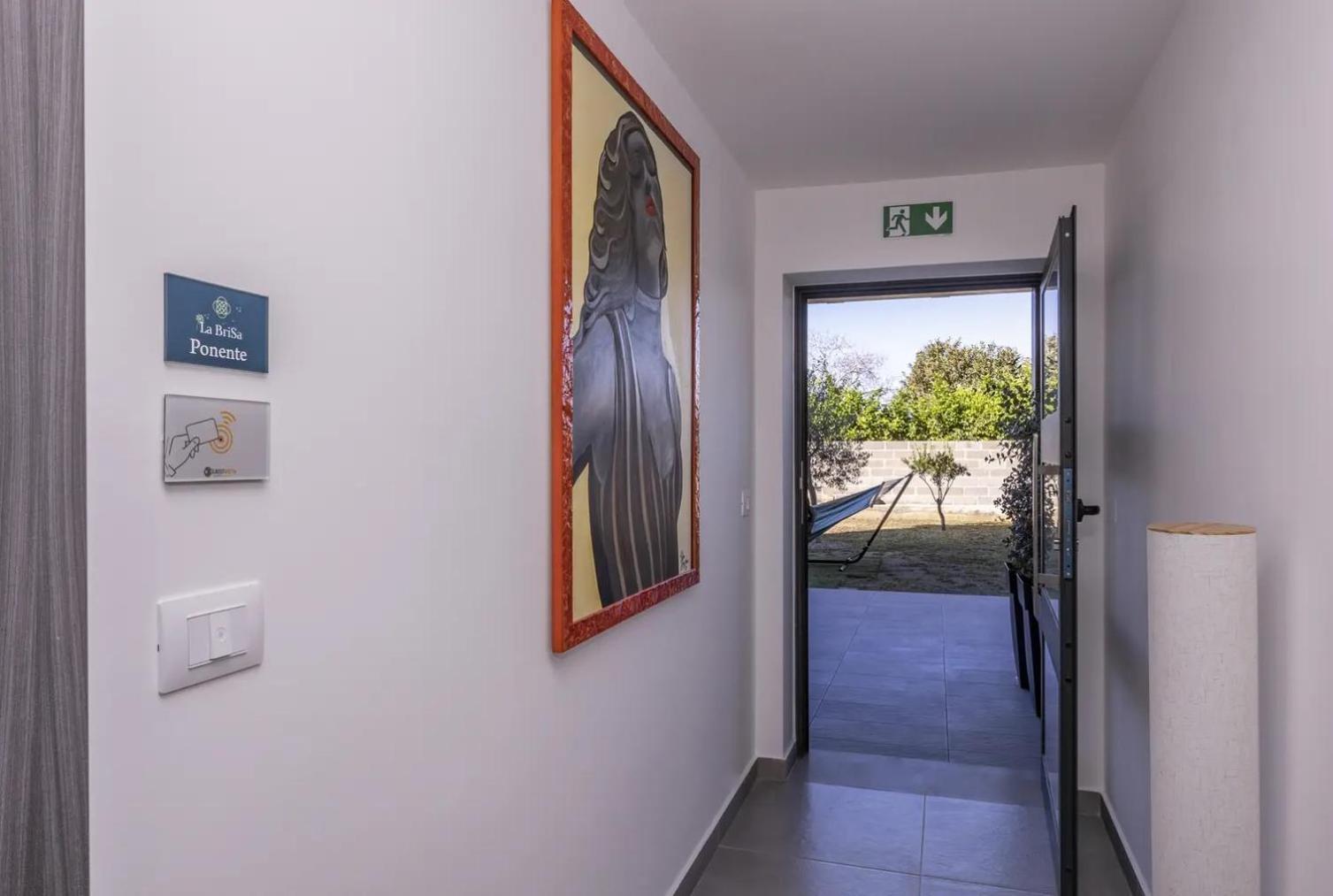 La Brisa Aparthotel Capo dʼOrlando Eksteriør bilde